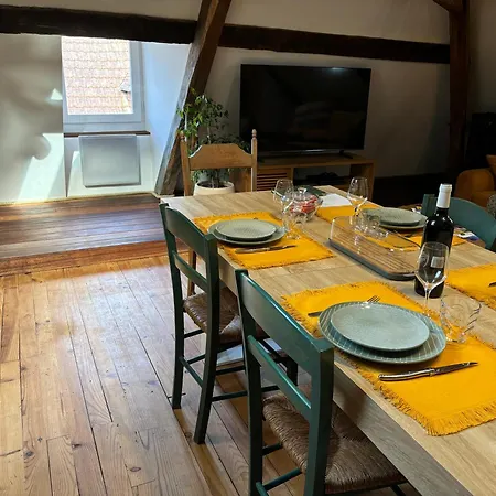 La Suspendue De Apartman