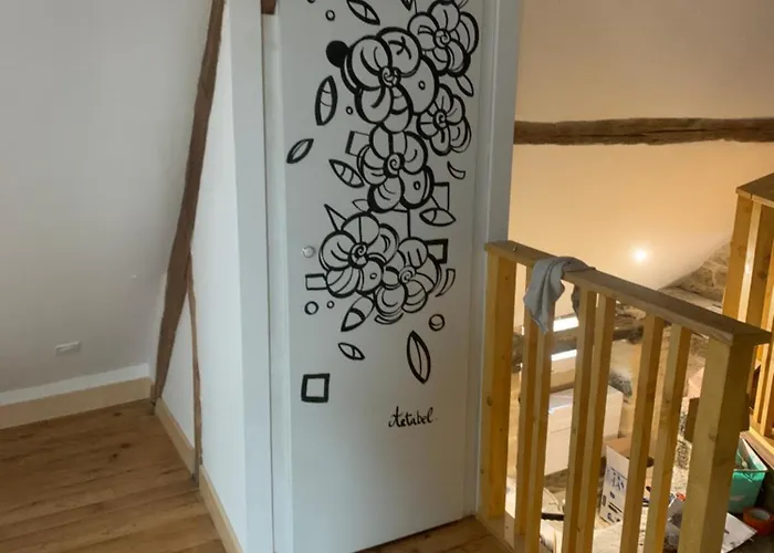 La Suspendue De 아파트