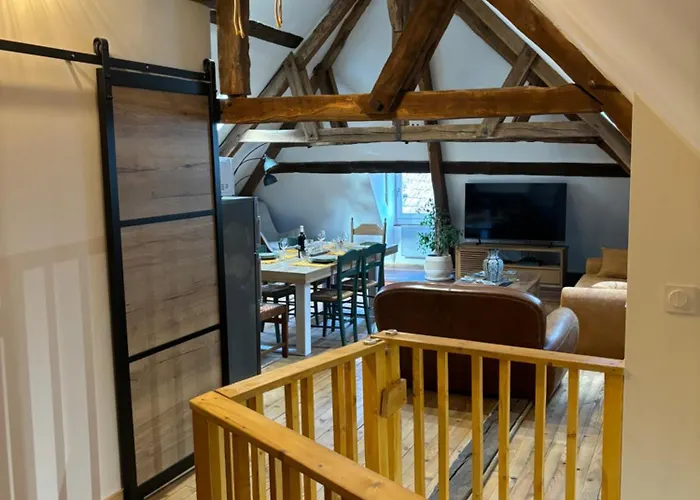 La Suspendue De 사흘라 라 카네다