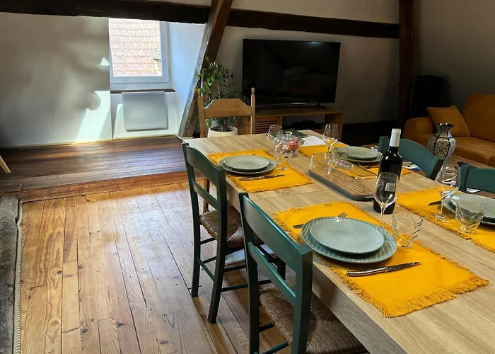La Suspendue De Appartement